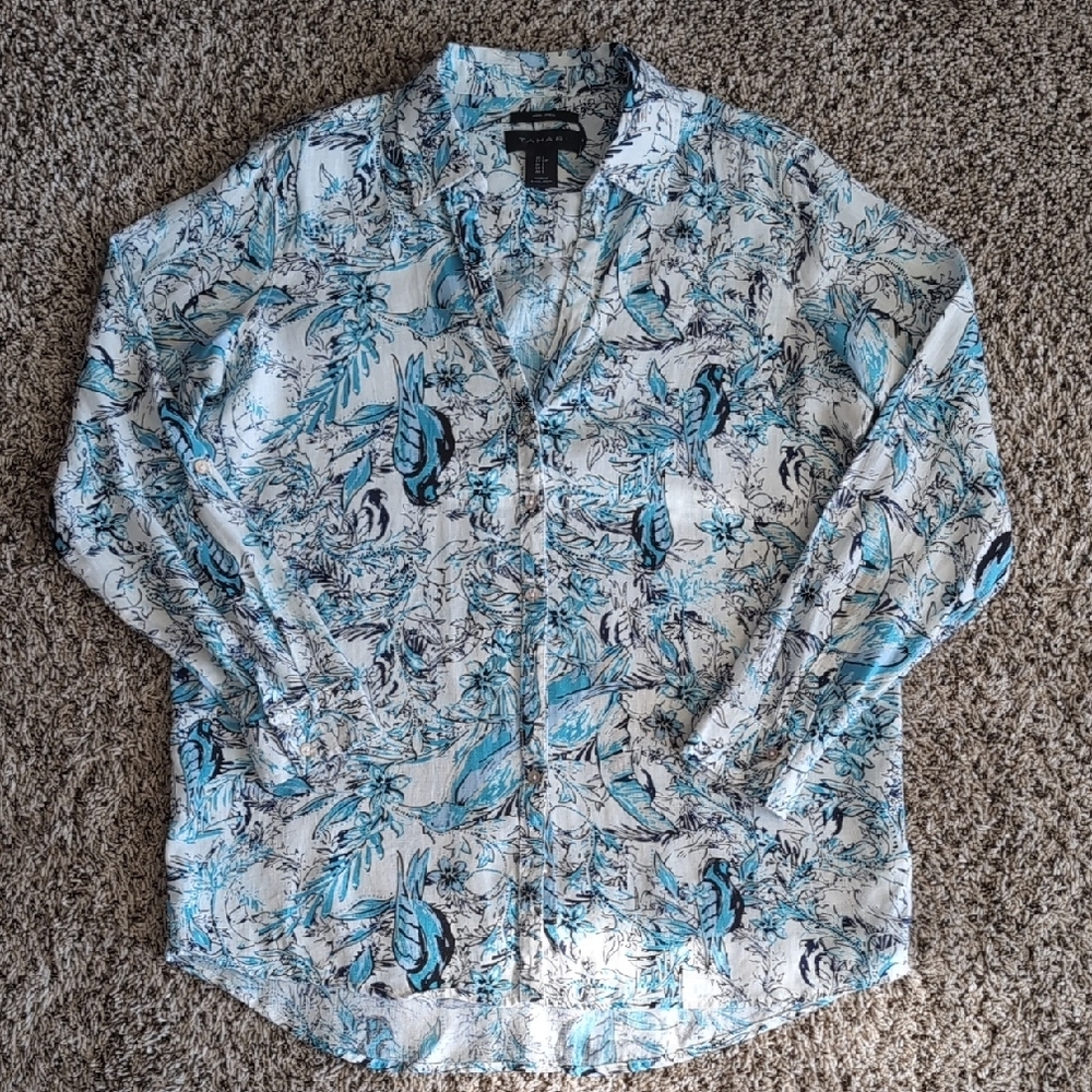Tahari Linen Button Down
